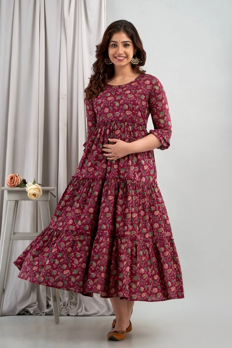 Burgundy Floral Cotton Maternity Dress for Women – Tiered Fit with 3/4 Sleeves