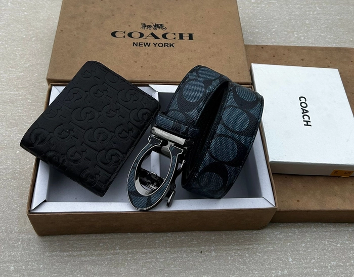 COACH Set Wallet & Belt
