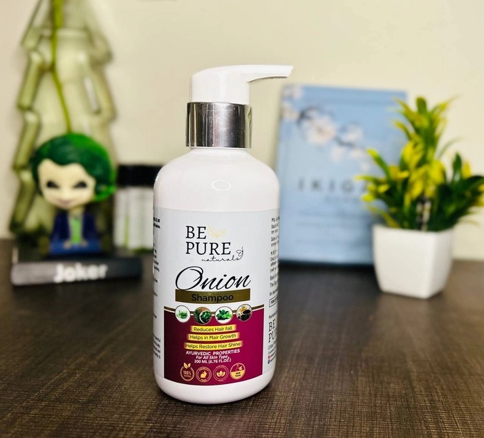 Be Pure Naturals Onion Shampoo with Black Seed for Hairfall and Long Hairs, Reduce Dandruff and Control Hairfall, contains Seabuckthorn, Bramhi, Manjistha and Curry leaf (200ml)