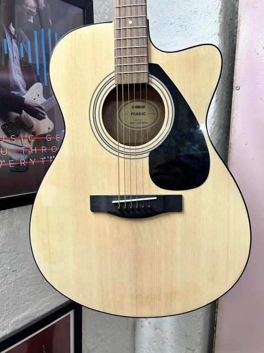 Yamaha FSX80C Semi Acoustic Guitar