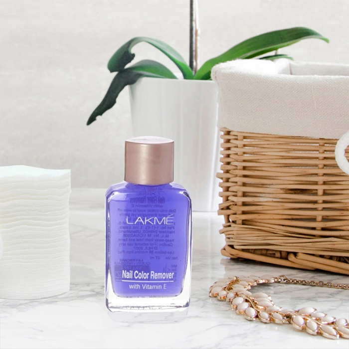 Lakmē Liquid Nail Polish Remover With Vitamin E