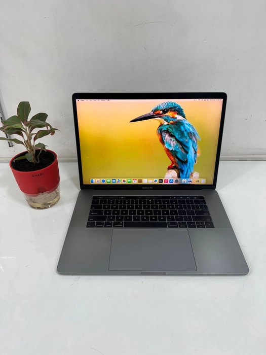 Apple MacBook Pro a1707 - 2017 - i7,16gb,512gb - Infocom Systems