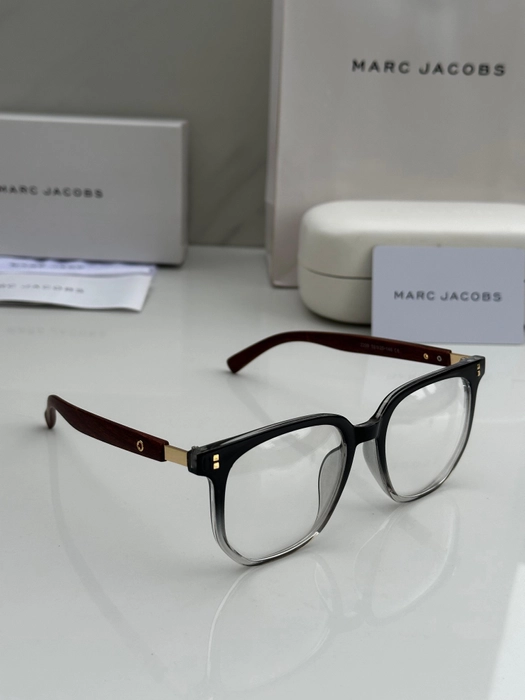 Marc Jacob’s Eye wear