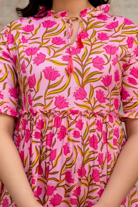 Henal Pink Bloom Floral Cotton Maternity Dress – Soft, Stylish & Bump-Friendly