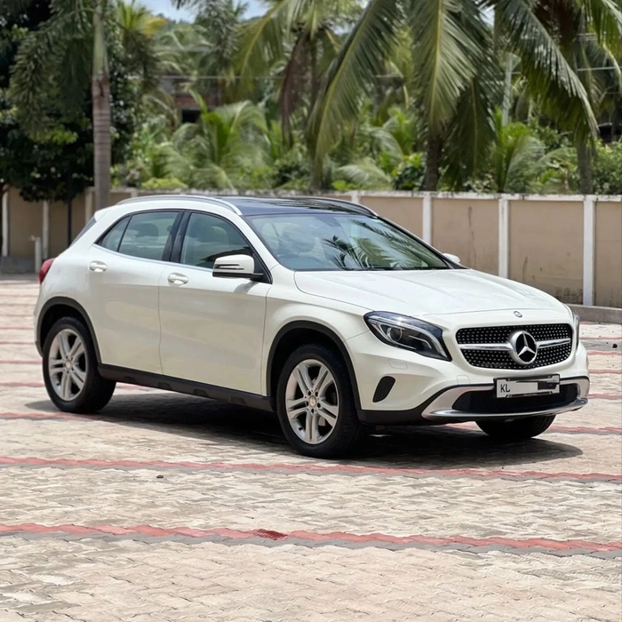 ERCEDES BENZ GLA200 2016