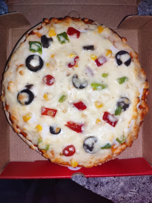 4 Cheese Double Base Pizza