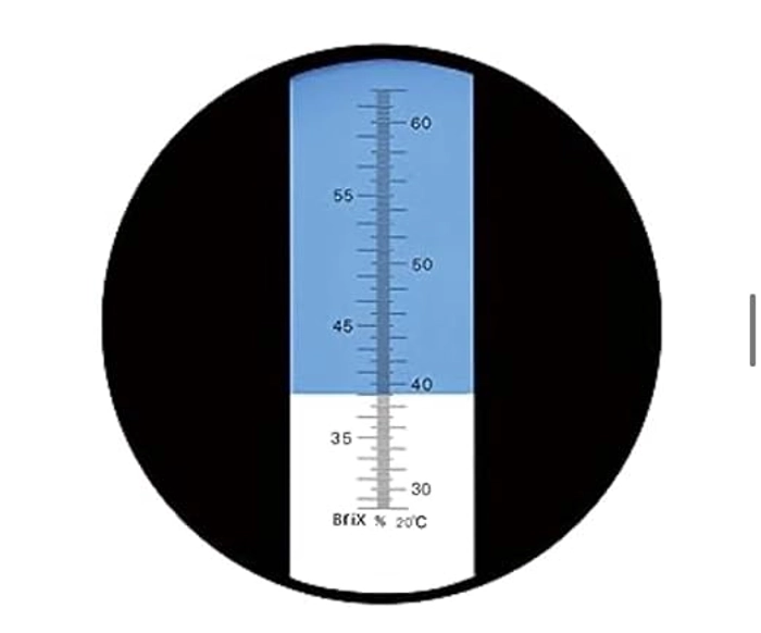 Erma Type Hand Refractometer, Lab Equipment, 28 to 62%