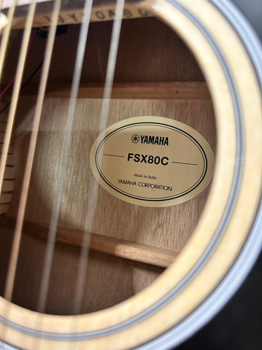 Yamaha FSX80C Semi Acoustic Guitar