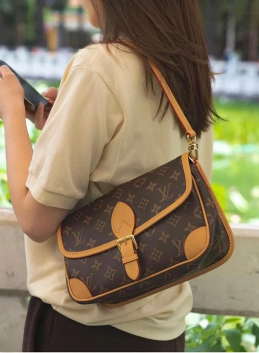 Louis Vuitton Slings