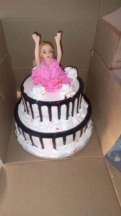 Doll cake