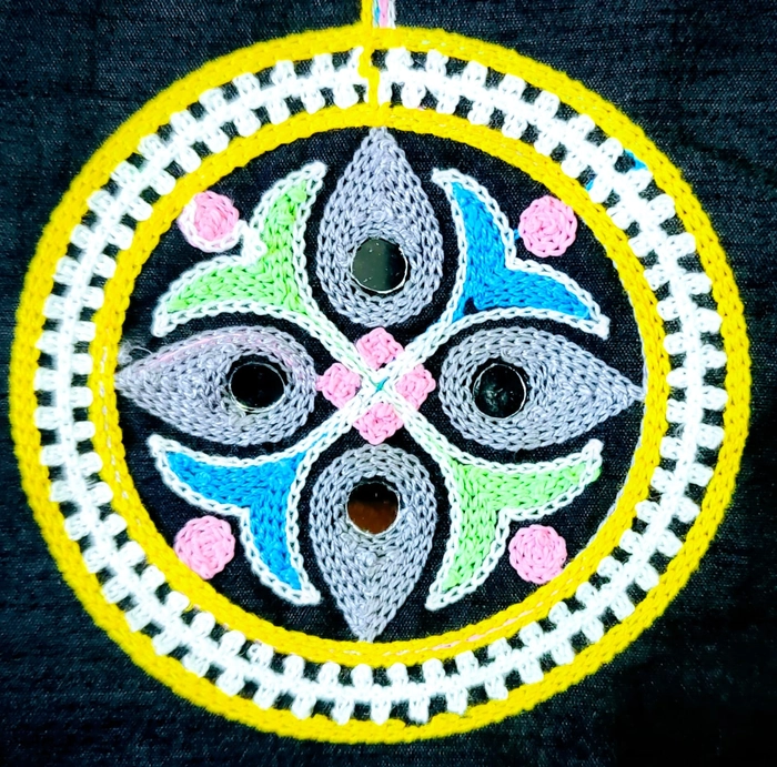 Grey Leaf  Round Patch:4×4 inch/1 piece
