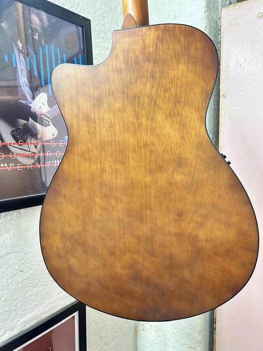 Yamaha FSX80C Semi Acoustic Guitar