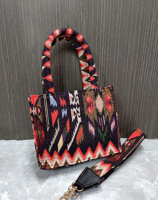 Massimo Dutti Bags Woman | ZARA Canada