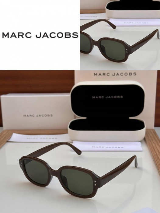 MARC JACOBS FRAME