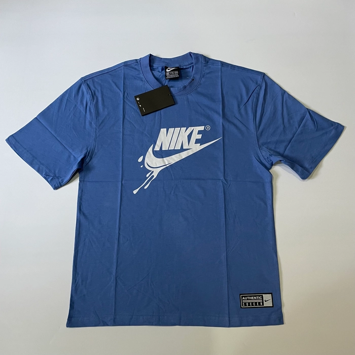 Nike Swoosh Backprint T-shirt - Exclusive Collection