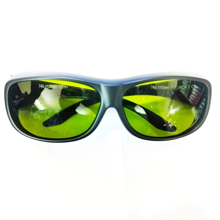 Laser Goggles 10