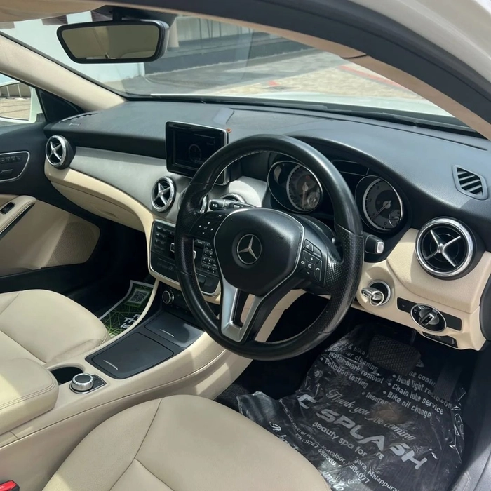 ERCEDES BENZ GLA200 2016