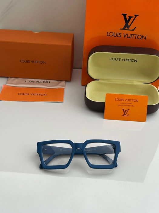 LOUIS VUITTON Frame