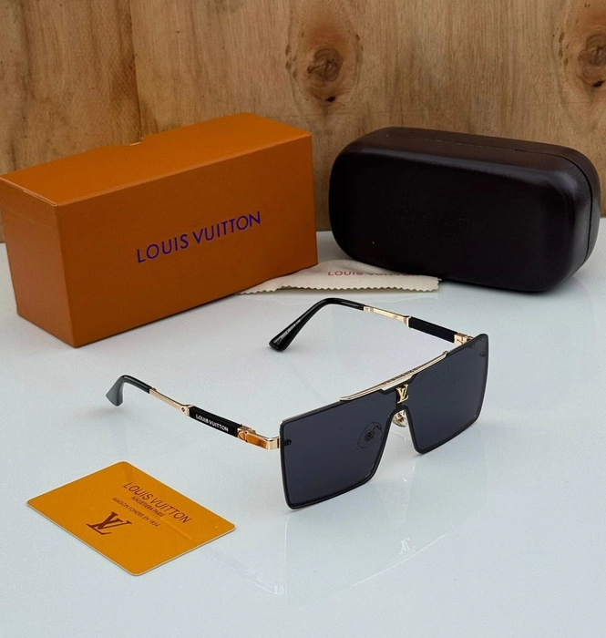 LOUIS VUITTON Shades
