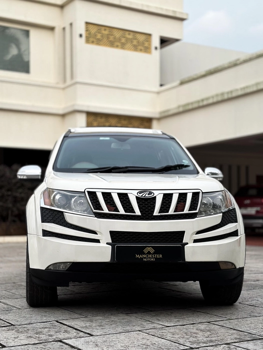 MAHINDRA XUV 500