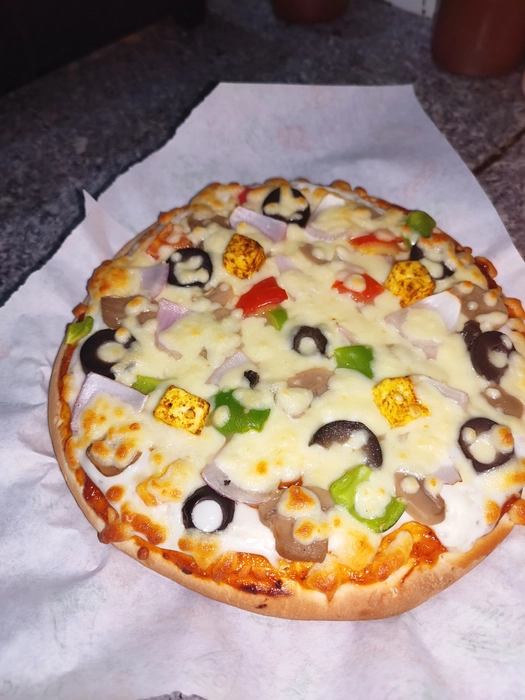 Pizza Hub Special
