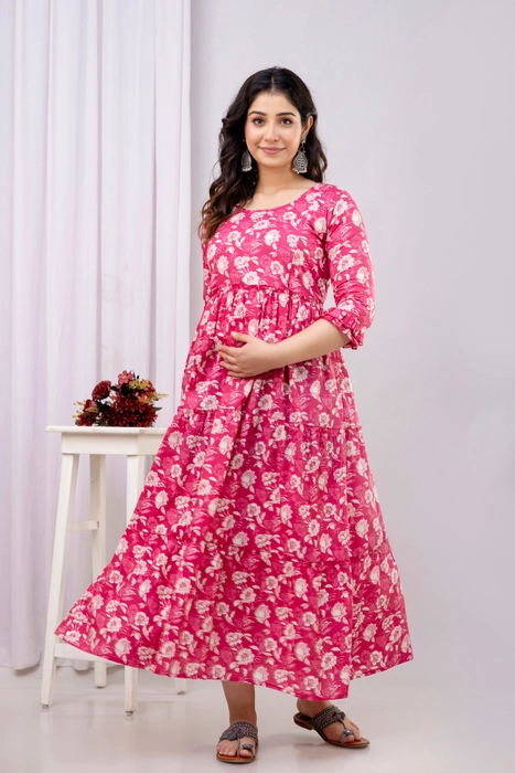 Henal Soft Pink Floral Cotton Maternity Dress – Elegant Comfort for Everyday Glow