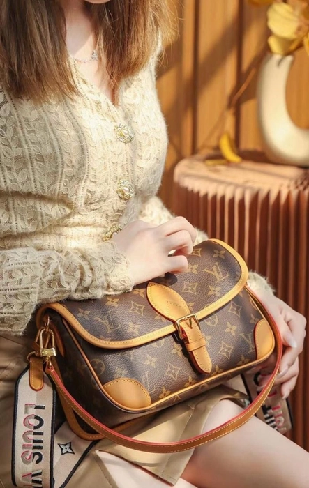 Louis Vuitton Slings