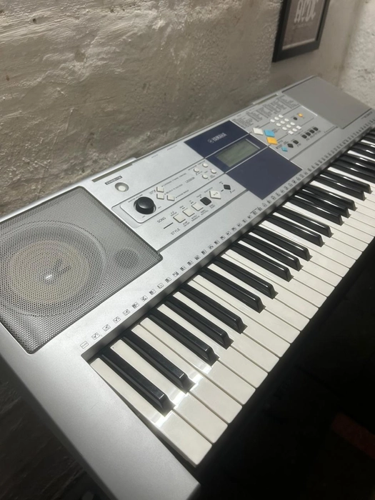 PSR E323