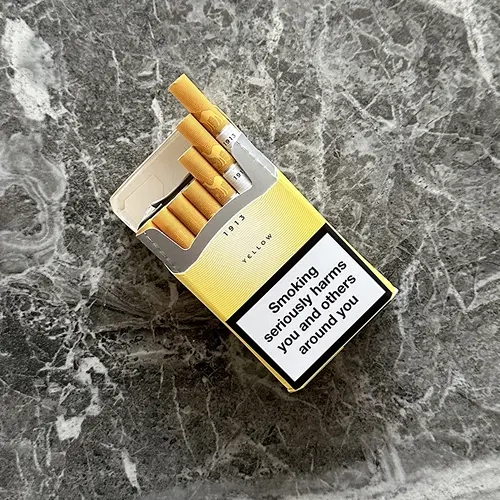 International Cigarette - CAMEL YELLOW