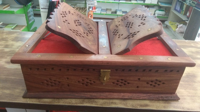 Quran Box (Wood)