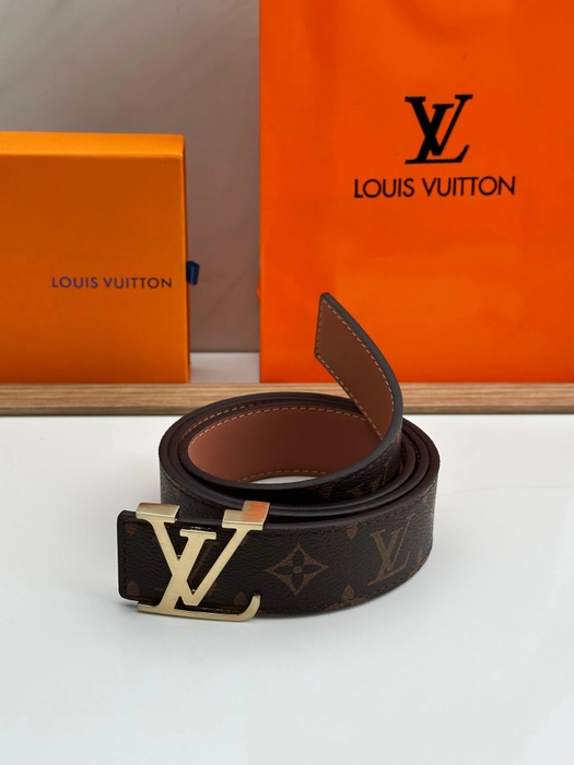 LOUIS VUITTON Belt