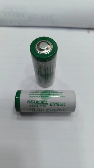 ER18505 A 3.6V Li-SOCL2 Battery