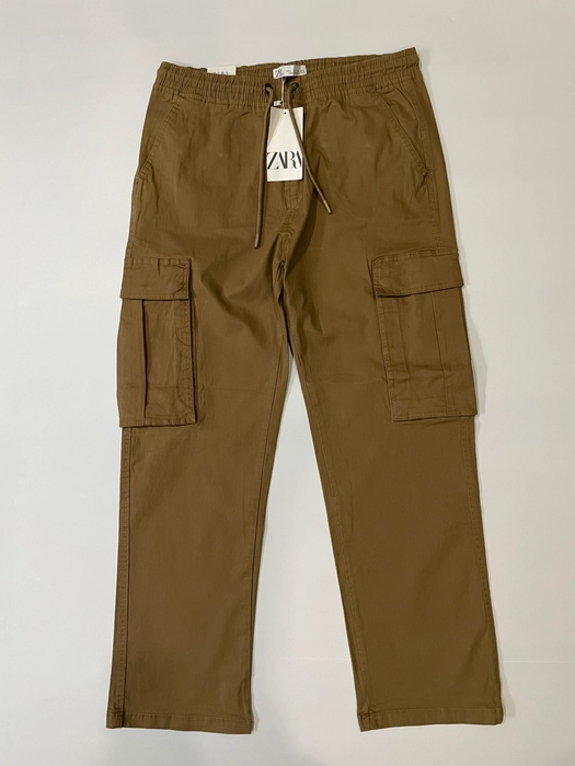 Zara Regular Fit Cargo Pants - Comfort Meets Style