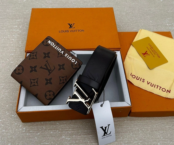 LOUIS VUITTON Wallet & Belt Combo