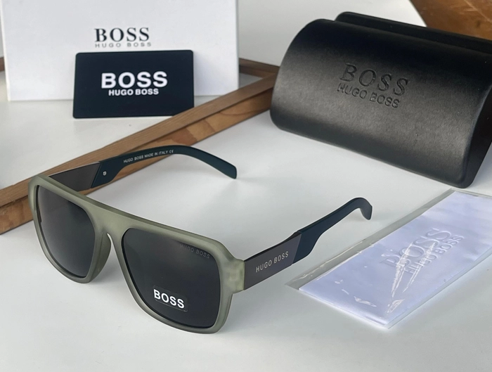HUGO BOSS Shades