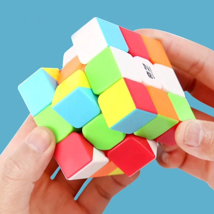 QiYi Qimeng Plus 3x3 Cube - Stickerless Magic Puzzle