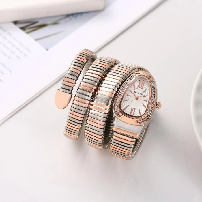 Bvlagari snake jewellery design