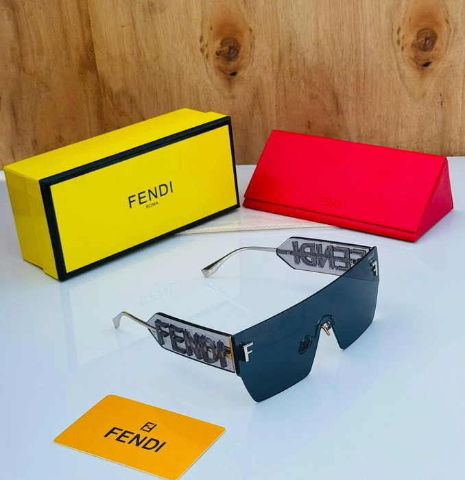 FENDI SHADES