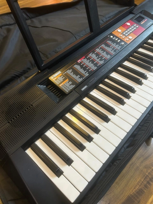Yamaha F51