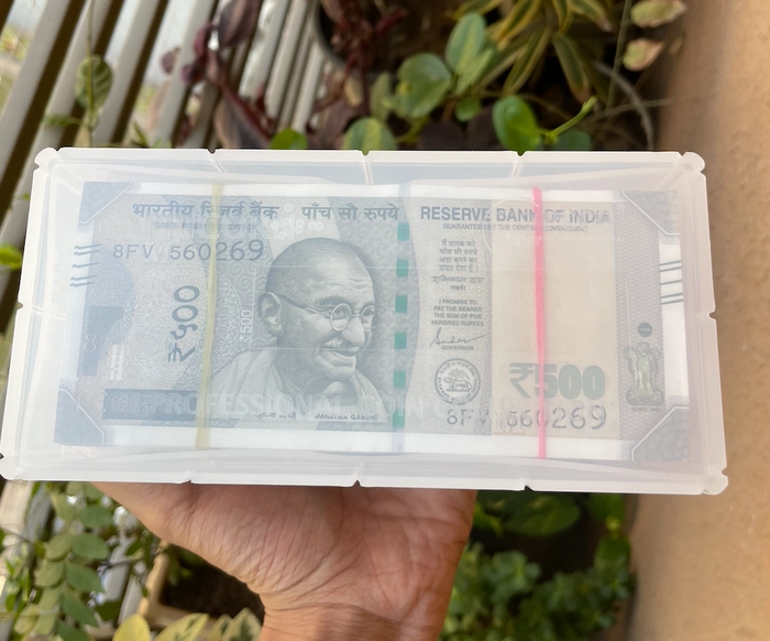 Banknote Bundles Storage Box