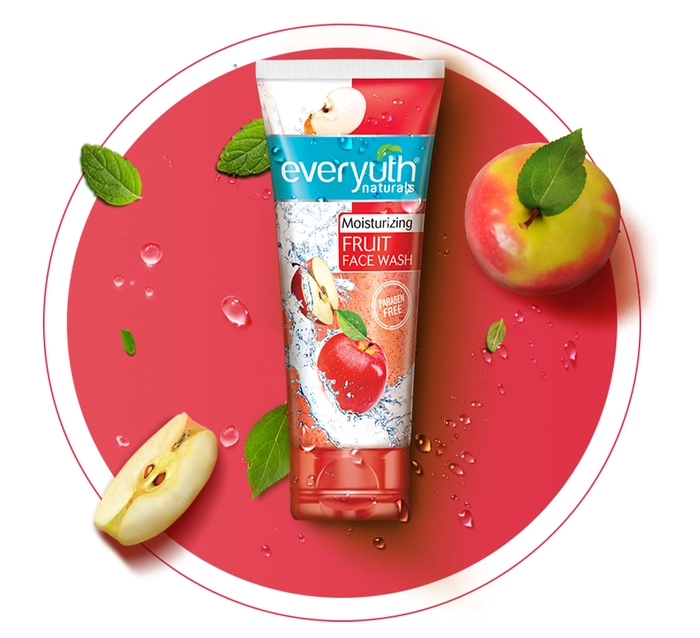 Everyuth Naturals Moisturizing Fruit Face Wash