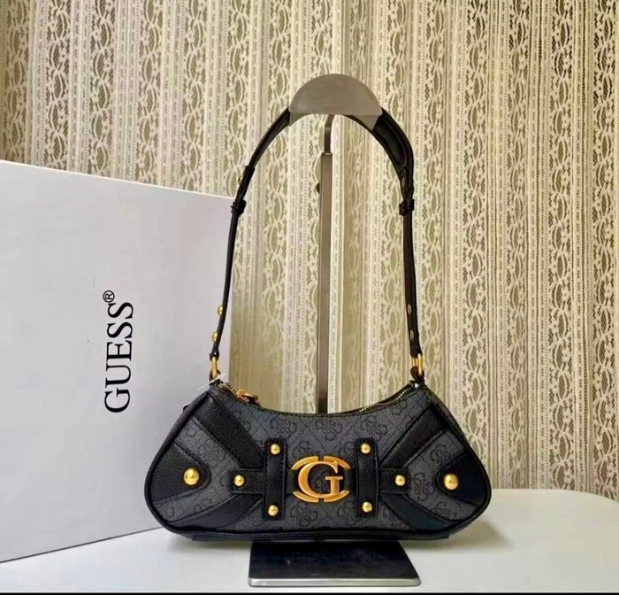 Guess Sling