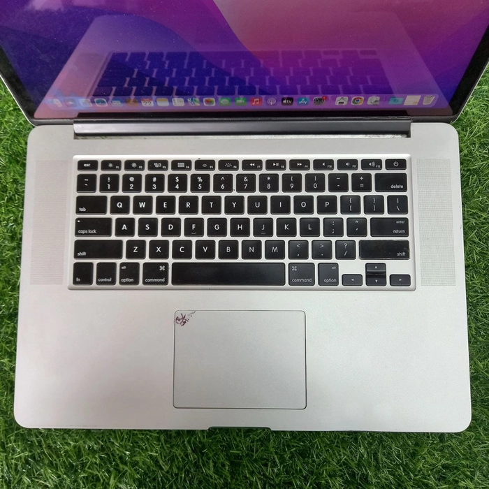 Apple MacBook Pro 2015 A1398 | Core i7, 16GB RAM, 256GB SSD
