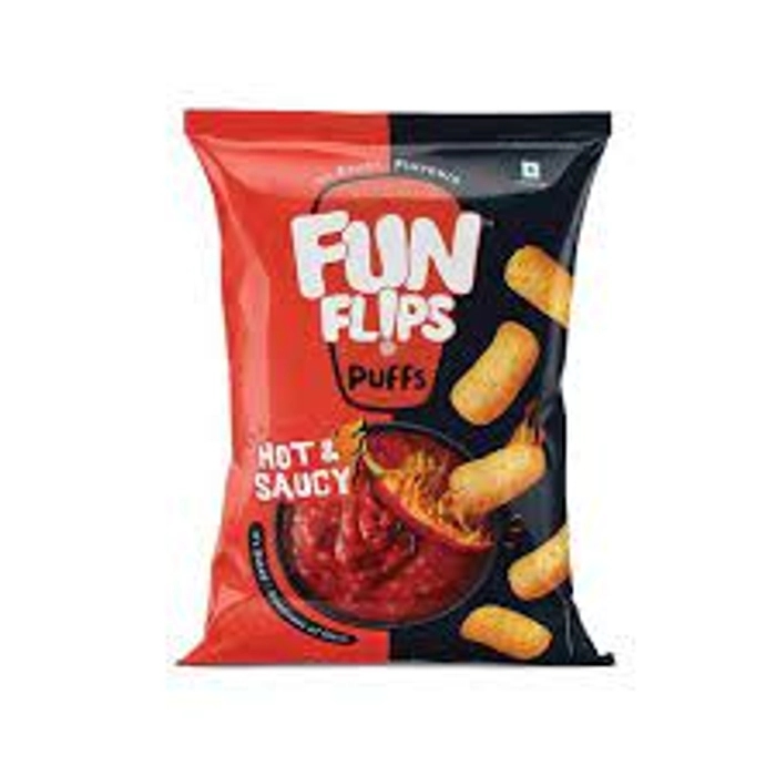 Fun Flips Puffs Hot  And  Saucy 75G