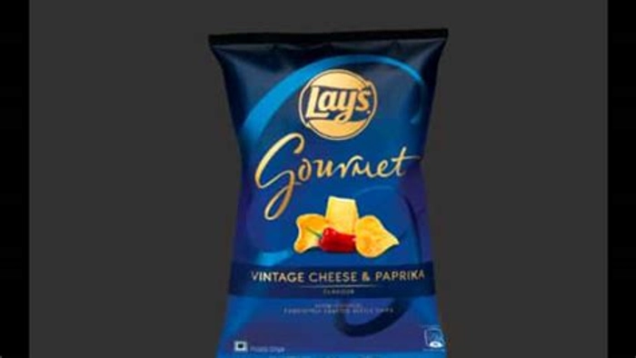 Lays Gourmet Vintage Cheese  And  Paprika 80Gm