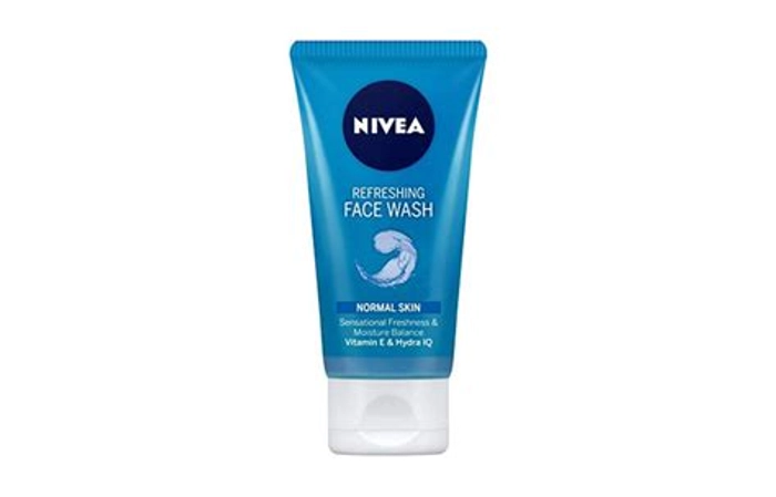 Nivea Refreshing Face Wash 50Ml