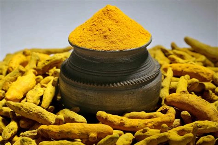 Turmeric powder