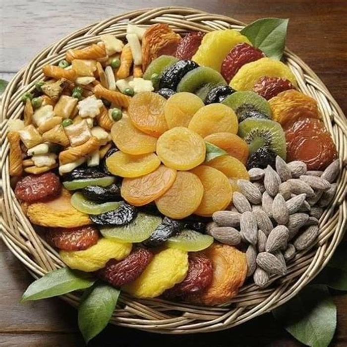 Primium Fruits And Dry Fruits Bucket