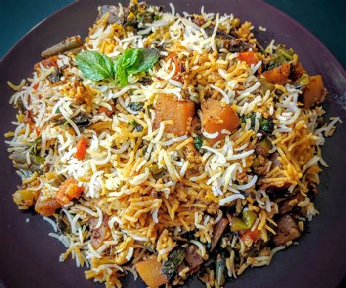 VEG BRIYANI Full plate