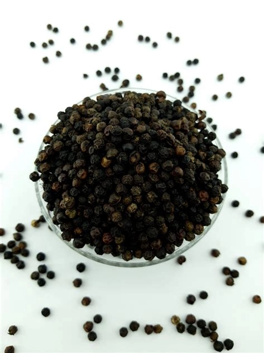 Black Pepper / काली मिर्च / kali mirch